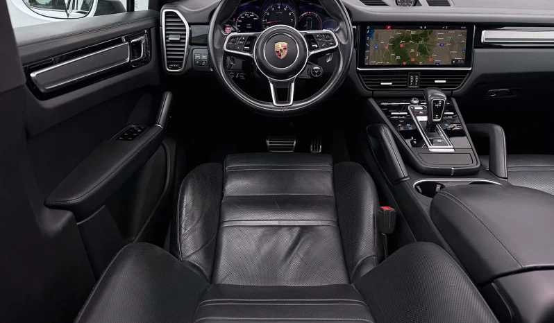 
								Porsche Cayenne S full									