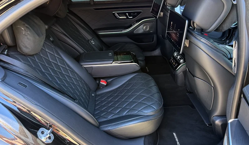 
								Mercedes-Benz S 580 4MATIC L 9G-TRONIC Edition full									