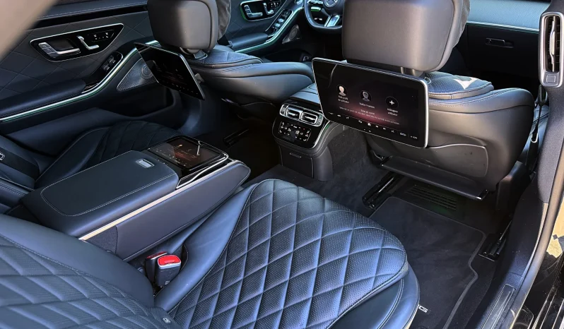 
								Mercedes-Benz S 580 4MATIC L 9G-TRONIC Edition full									