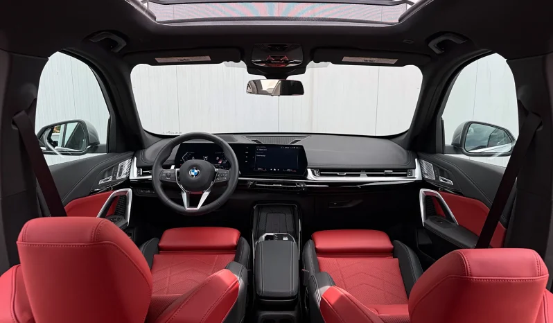 
								BMW X1 full									