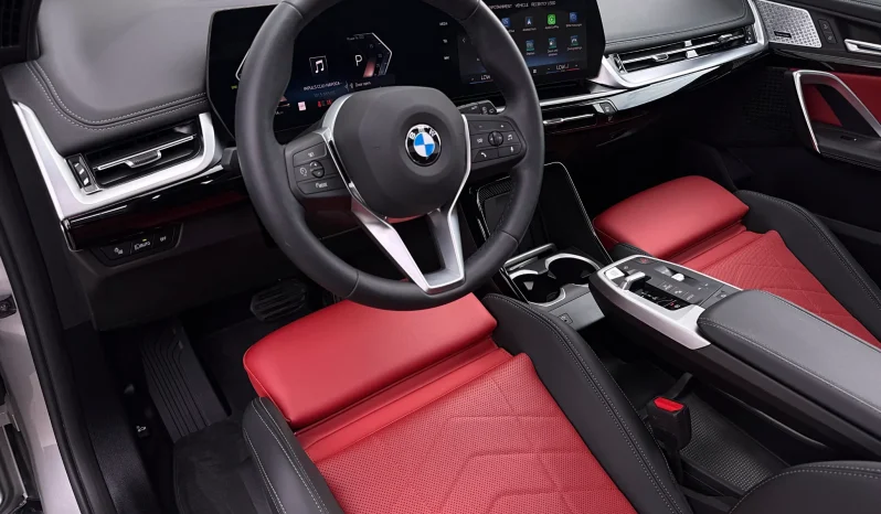 
								BMW X1 full									