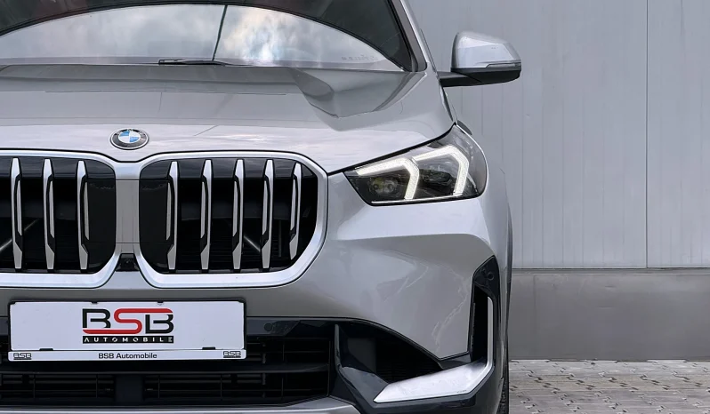 
								BMW X1 full									