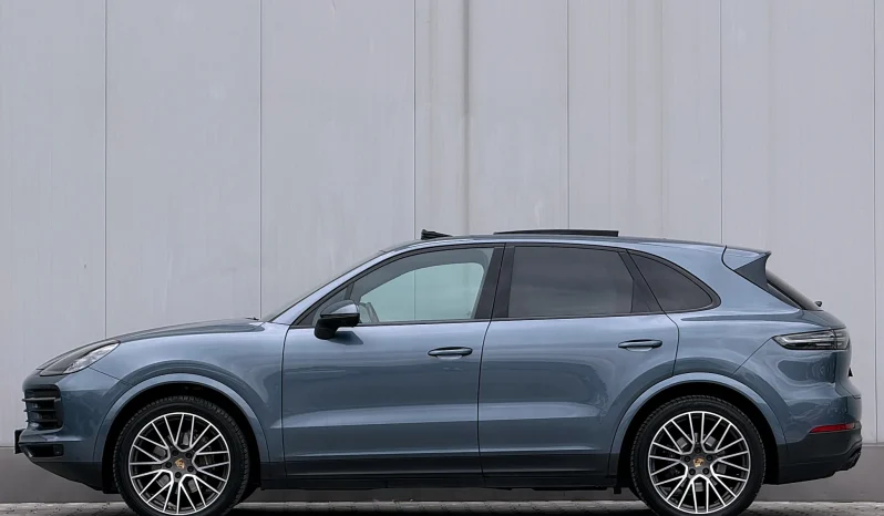 
								Porsche Cayenne Standard full									