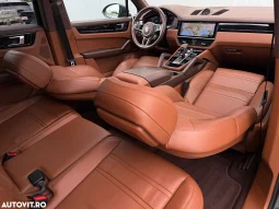 
										Porsche Cayenne Standard full									