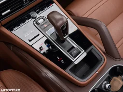 
										Porsche Cayenne Standard full									