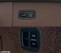 
										Porsche Cayenne Standard full									