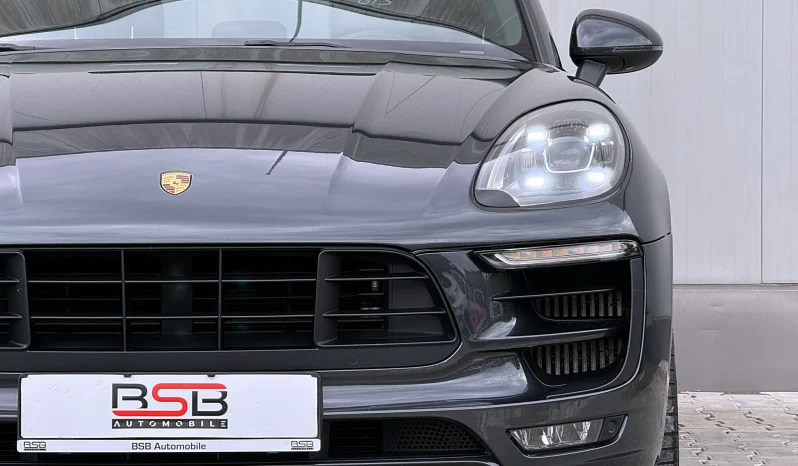 
								Porsche Macan GTS PDK full									