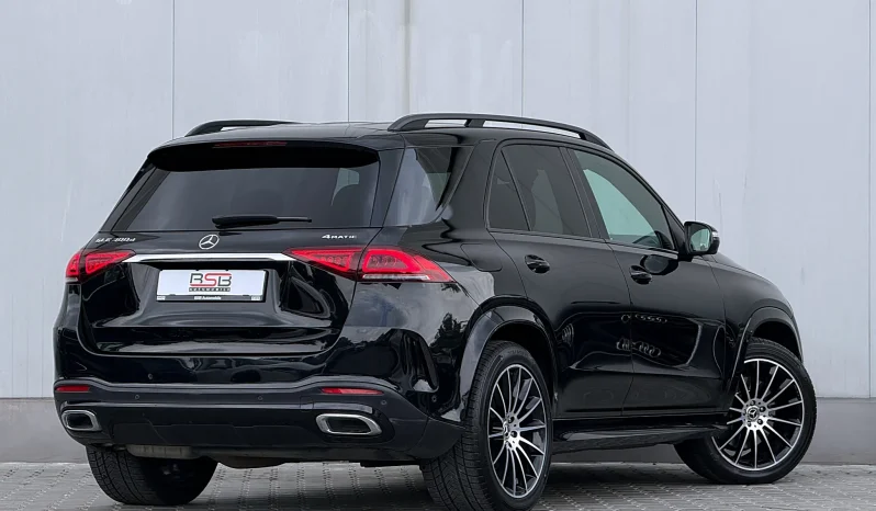 
								Mercedes-Benz GLE 300 d 4MATIC 9G-TRONIC AMG Line full									