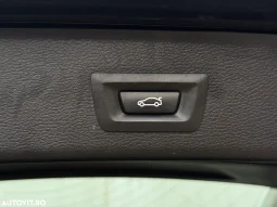
										BMW X3 xDrive20d AT xLine full									