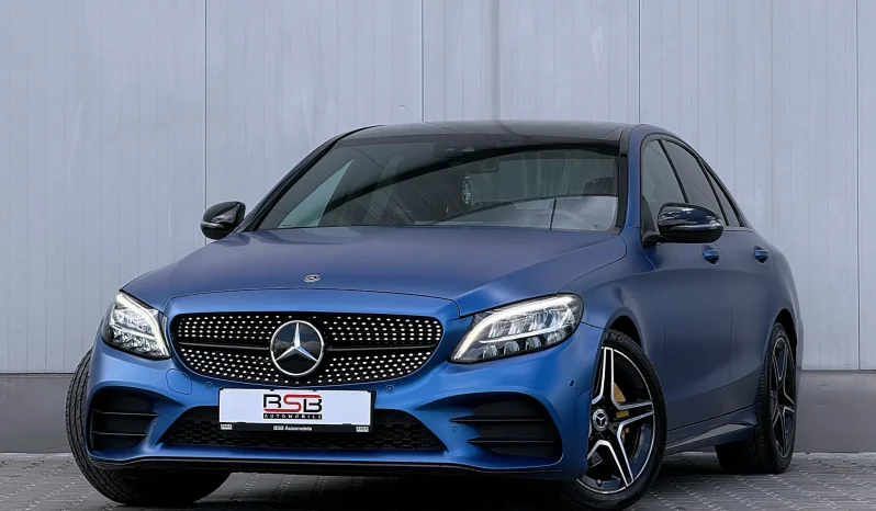 
								Mercedes-Benz C 200 9G-TRONIC AMG Line full									