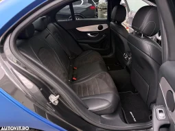 
										Mercedes-Benz C 200 9G-TRONIC AMG Line full									