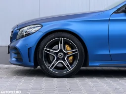 
										Mercedes-Benz C 200 9G-TRONIC AMG Line full									