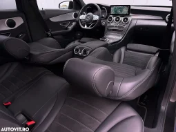 
										Mercedes-Benz C 200 9G-TRONIC AMG Line full									