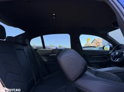 
										BMW Seria 5 520i AT MHEV full									