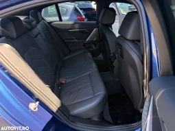 
										BMW Seria 5 520i AT MHEV full									
