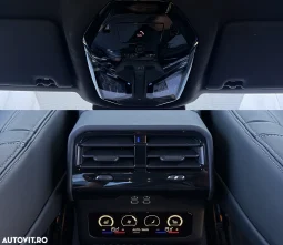 
										BMW Seria 5 520i AT MHEV full									