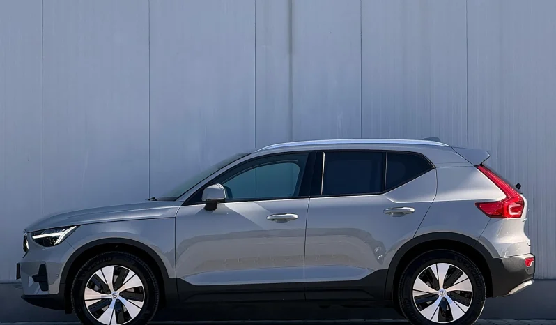 
								Volvo XC 40 B3 B DKG Plus Bright full									