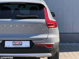 
										Volvo XC 40 B3 B DKG Plus Bright full									