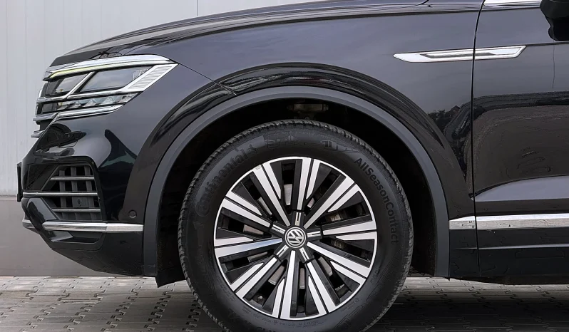 
								Volkswagen Touareg 3.0 V6 TDI 4Motion DPF Automatik Elegance full									
