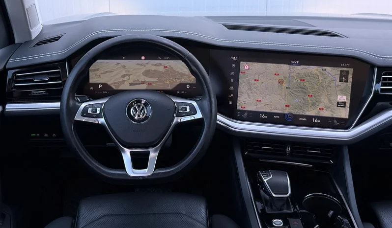 
								Volkswagen Touareg 3.0 V6 TDI 4Motion DPF Automatik Elegance full									