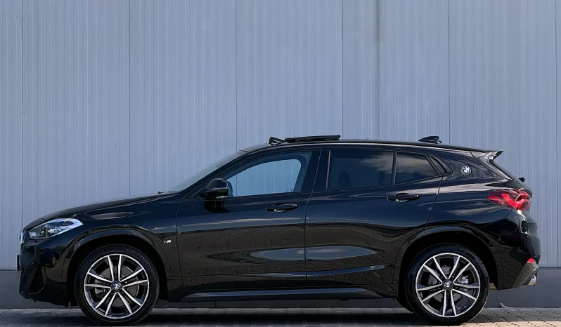 
								BMW X2 full									