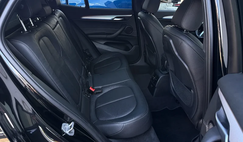
								BMW X2 full									