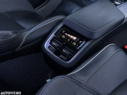 
										Volvo XC 60 B4 MHEV AWD R-Design full									