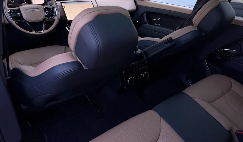 
								Land Rover Range Rover Sport 3.0 I6 D250 MHEV HSE Dynamic Stealth full									