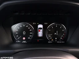 
										Volvo XC 90 B5 MHEV AWD 7 locuri Inscription full									