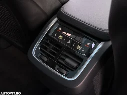 
										Volvo XC 90 B5 MHEV AWD 7 locuri Inscription full									
