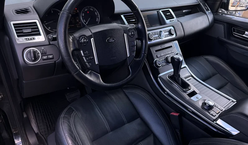 
								Land Rover Range Rover Sport 3.0 TDV6 Autobiography full									