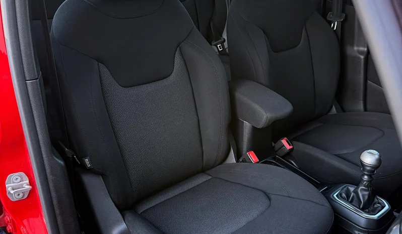 
								Jeep Renegade full									