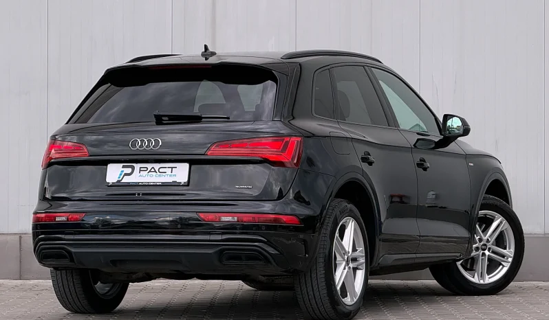 
								Audi Q5 40 TDI quattro S tronic S line business full									