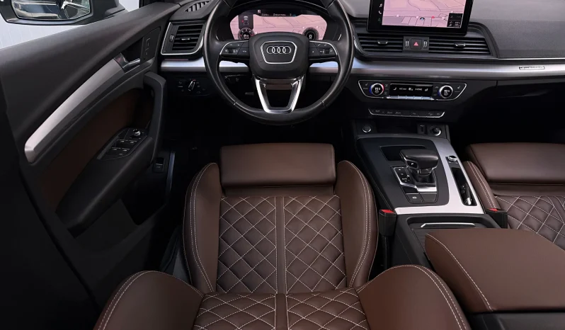 
								Audi Q5 40 TDI quattro S tronic S line business full									