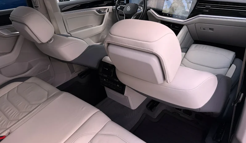 
								Volkswagen Touareg 3.0 V6 TDI 4Motion DPF Automatik Elegance full									