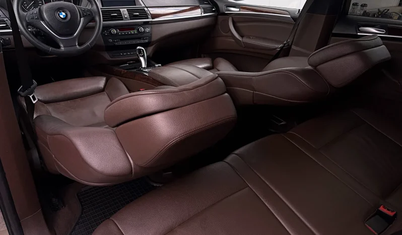 
								BMW X5 xDrive30d M Sport Edition full									