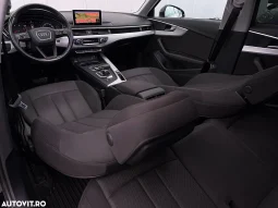 
										Audi A4 Avant 2.0 TDI DPF clean multitronic Attraction full									