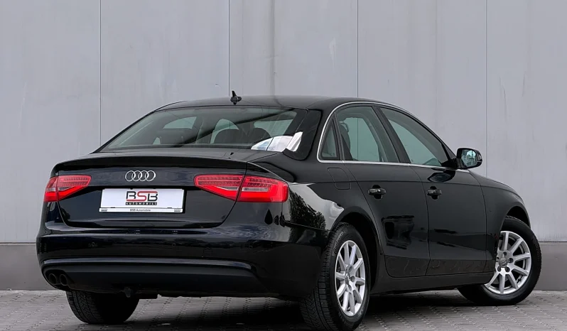 
								Audi A4 Limuzina 2.0 TDI DPF multitronic Attraction full									