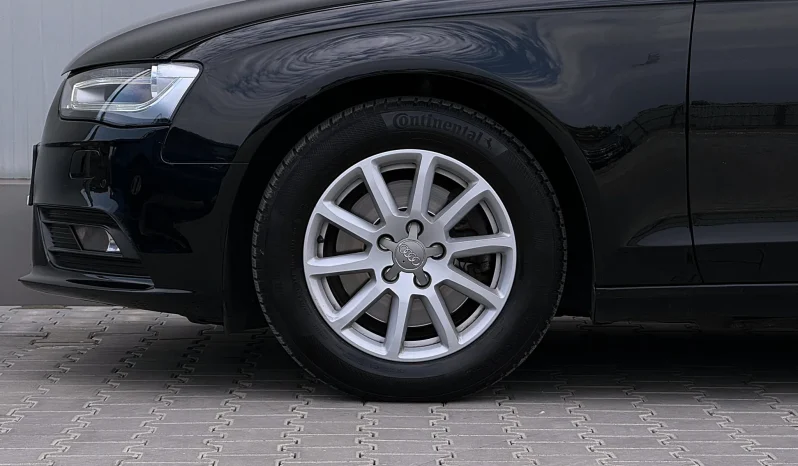 
								Audi A4 Limuzina 2.0 TDI DPF multitronic Attraction full									