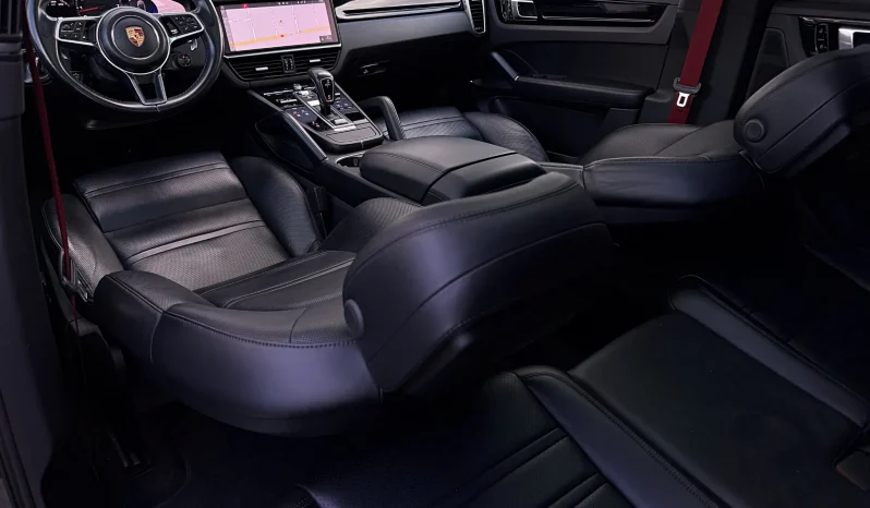 
								Porsche Cayenne Coupe Tiptronic S Platinum Edition full									