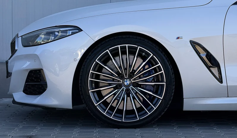 
								BMW M8 M850i xDrive full									