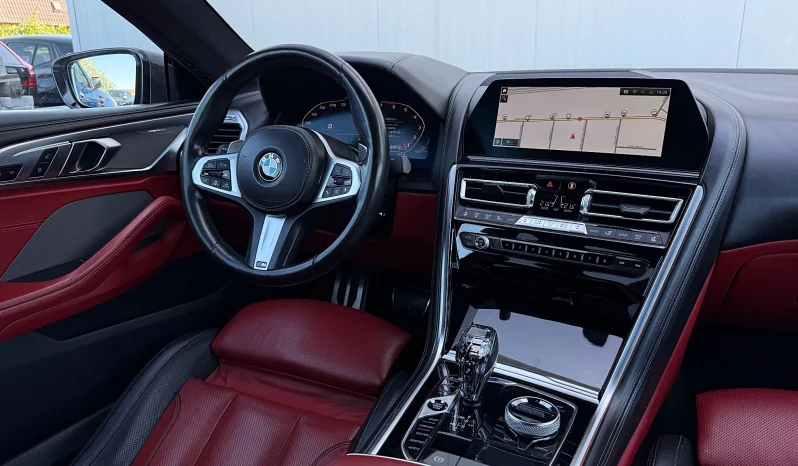 
								BMW M8 M850i xDrive full									