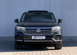 
										Volkswagen Touareg 3.0 V6 TDI 4Motion DPF Automatik Elegance full									