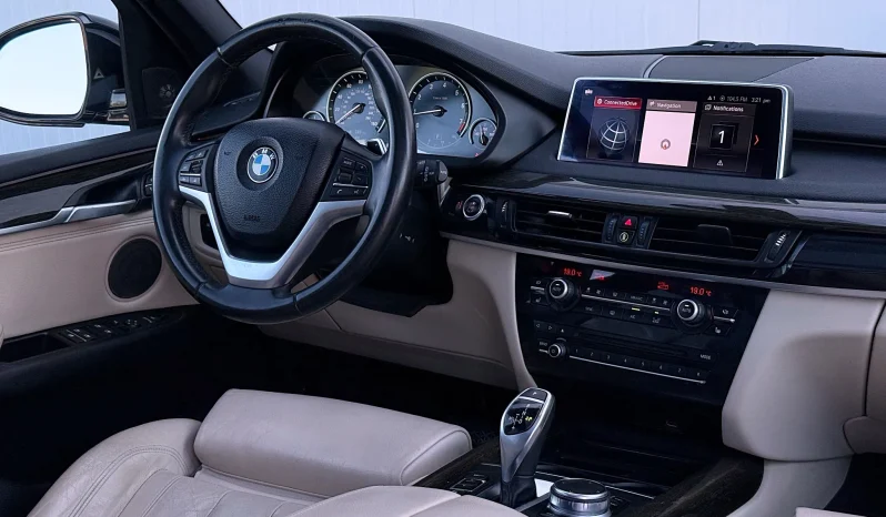 
								BMW X5 xDrive35i Edition Exclusive full									