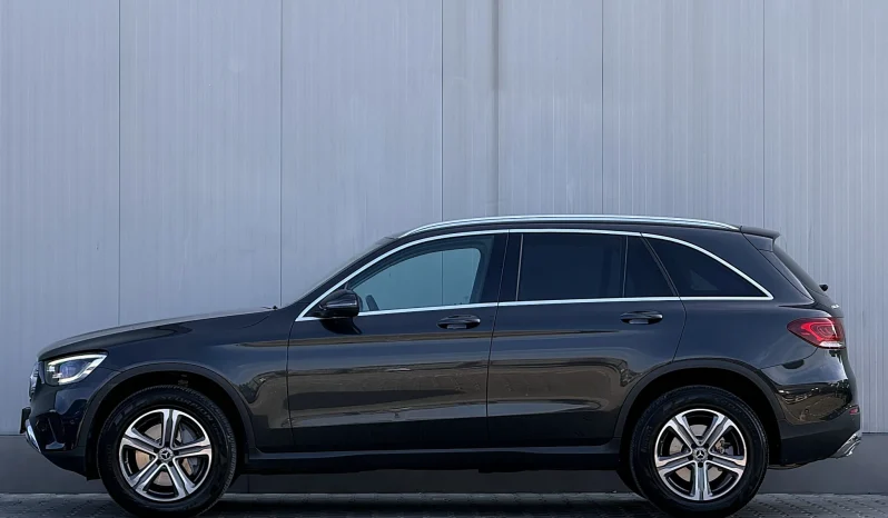 
								Mercedes-Benz GLC 200 d 4MATIC 9G-TRONIC full									