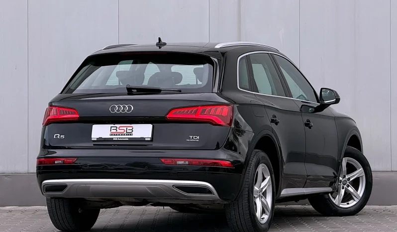 
								Audi Q5 2.0 TDI Quattro S tronic full									