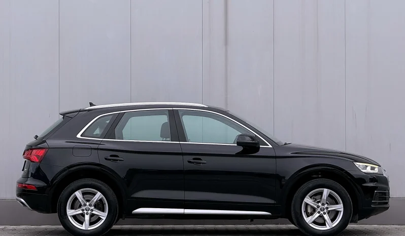 
								Audi Q5 2.0 TDI Quattro S tronic full									