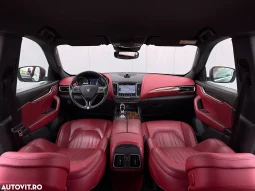 
										Maserati Levante Q4 full									