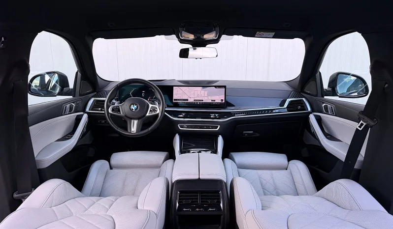 
								BMW X6 xDrive30d AT MHEV full									