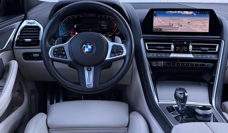 
								BMW Seria 8 840d xDrive AT MHEV full									